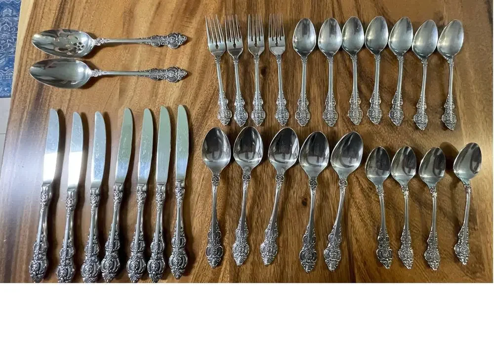 OXFORD HALL Stainless Steel Japan 29 Pieces Floral Flatware Silverware Utinsels